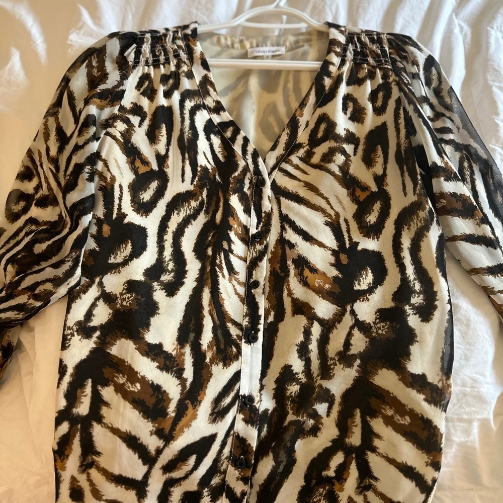 Calvin Klein Animal Print Long Sleeve Blouse XS
